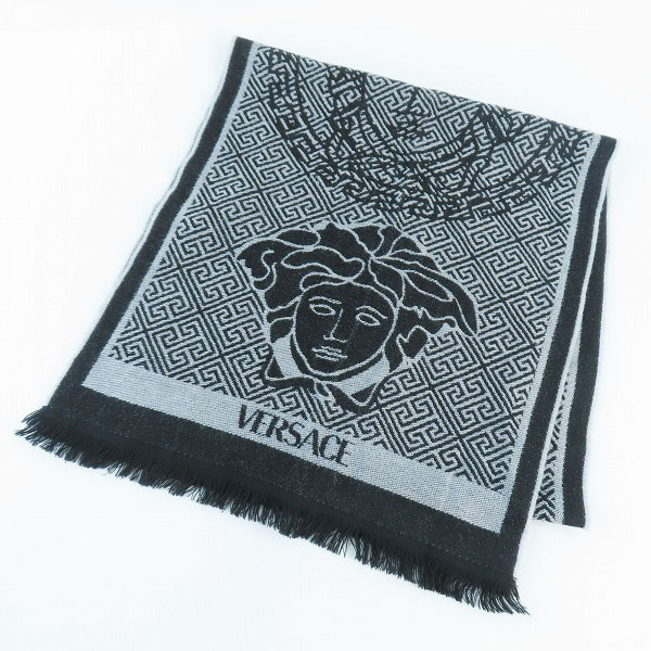 実際に弊社で買取させて頂いたVERSACE/ヴェルサーチェ ウール メデューサ刺繍  ニット マフラー 