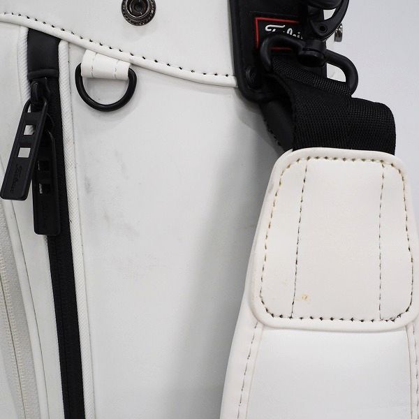 実際に弊社で買取させて頂いたTitleist/タイトリスト 5分割 スタンド式キャディバッグ ホワイトの画像 4枚目