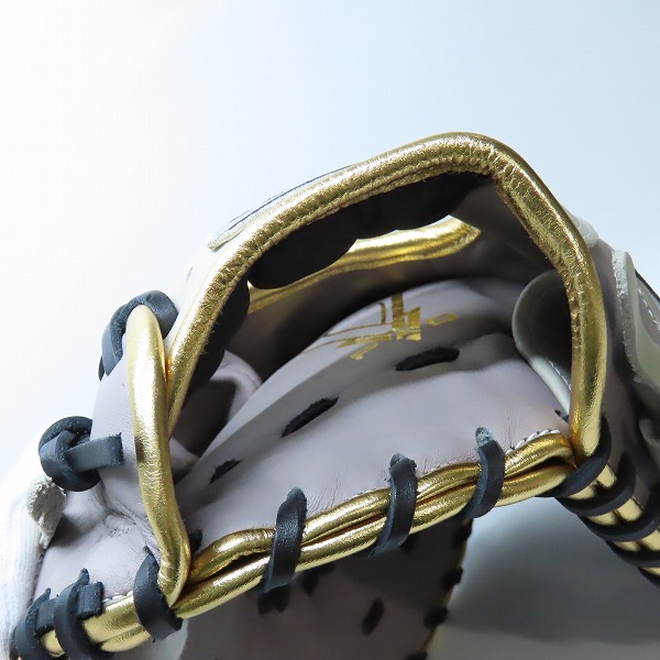 実際に弊社で買取させて頂いたRawlings/ローリングス 軟式 HYPER TECH COLOR SYNC ファーストミット GR4FHTCM53の画像 3枚目