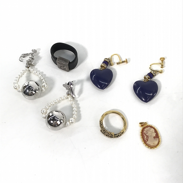 実際に弊社で買取させて頂いた【おまとめ】A BATHING APE/アベイシングエイプ COACH/コーチ PORTER/ポーター 他 ブレスレット/ストラップ 等の画像 5枚目