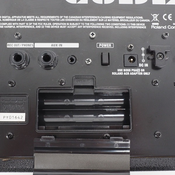 実際に弊社で買取させて頂いたRoland/ローランド MICRO CUBE マイクロキューブ ギターコンボアンプ ACアダプター付【動作確認済】の画像 6枚目