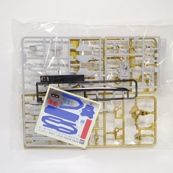 実際に弊社で買取させて頂いた【未組立】BANDAI/バンダイ HG 1/144 マイティーストライクフリーダムガンダムの画像 2枚目