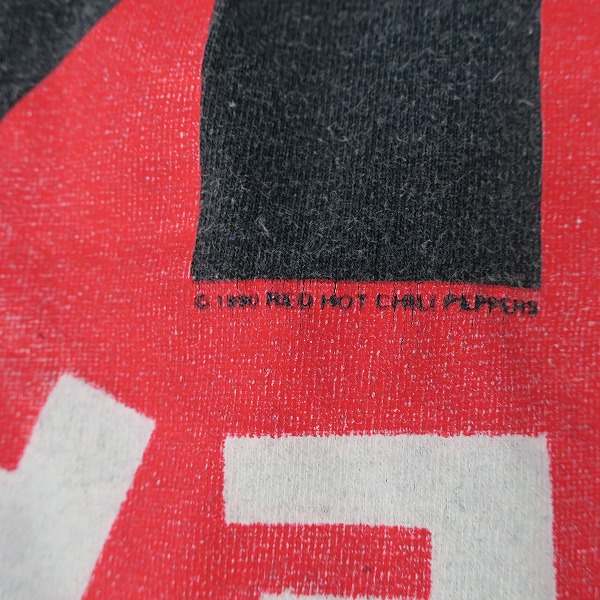 実際に弊社で買取させて頂いたRED HOT CHILI PEPPERS/レッドホットチリペッパーズ バンドTシャツ/バンT giant/Lの画像 4枚目