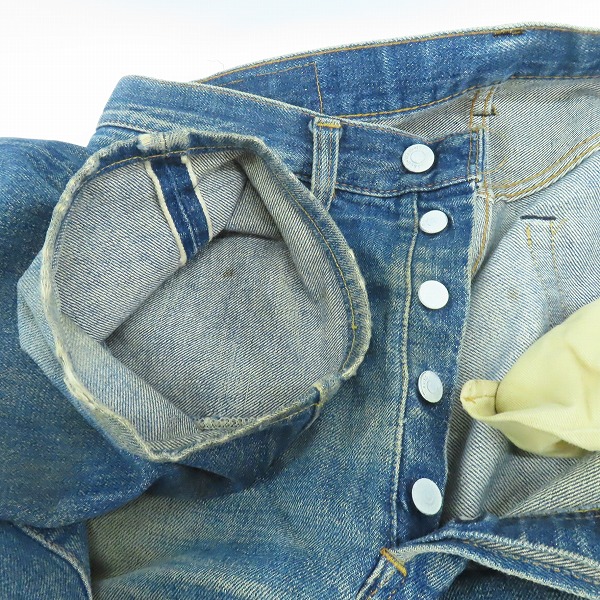 実際に弊社で買取させて頂いた【難有り】LEVI'S/リーバイス ヴィンテージ 501 66前期 ボタン裏刻印6/点々/スモールe ボタンフライ デニムパンツの画像 3枚目