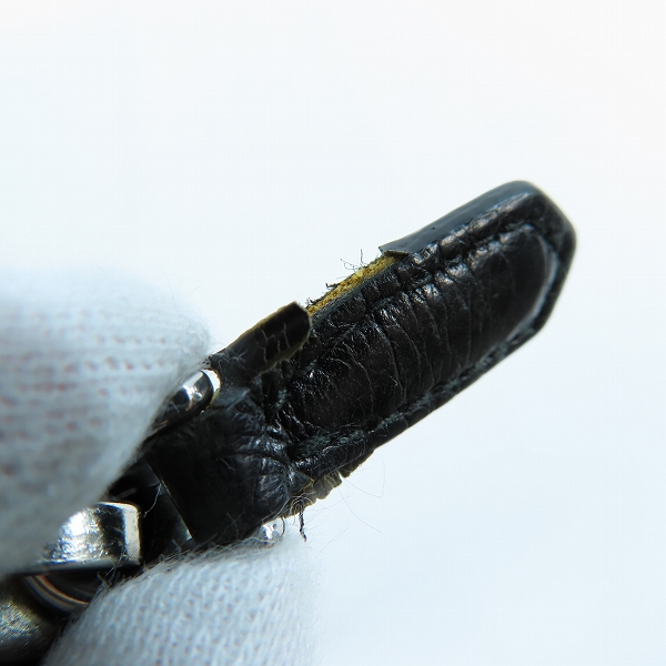 実際に弊社で買取させて頂いたPRADA/プラダ レザー ラウンドジップ長財布 の画像 7枚目