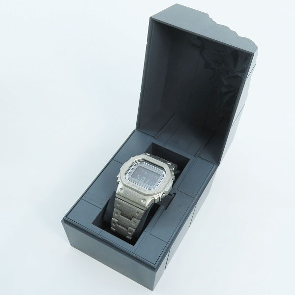 実際に弊社で買取させて頂いたG-SHOCK/G-ショック 40th Anniversary/40周年記念 RECRYSTALLIZED 腕時計 GMW-B5000PS-1JRの画像 0枚目