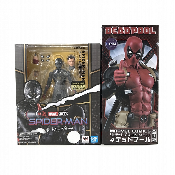 実際に弊社で買取させて頂いた【未開封】バンダイ S.H.Figuarts スパイダーマン ブラック＆ゴールドスーツ/セガ LPM デッドプール フィギュア 2点セット
