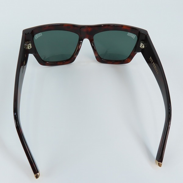 実際に弊社で買取させて頂いたBLACK FLYS/ブラックフライ FLY PERVERT サングラスの画像 2枚目