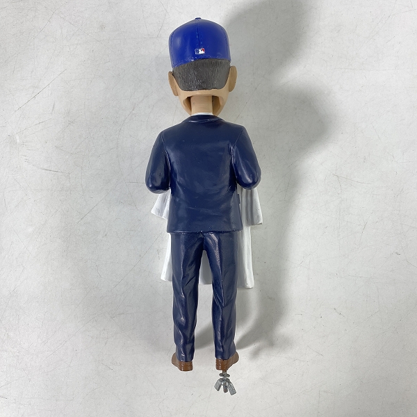 実際に弊社で買取させて頂いたFOCO PLAYER BOBBLE ボブルヘッド ロサンゼルス・ドジャース 大谷翔平 入団記者会見 首振り フィギュアの画像 2枚目