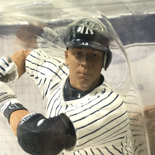 実際に弊社で買取させて頂いた【未開封】McFARLANE TOYS/マクファーレントイズ  ニューヨークヤンキース #13 ALEX Rodriguez フィギュアの画像 4枚目