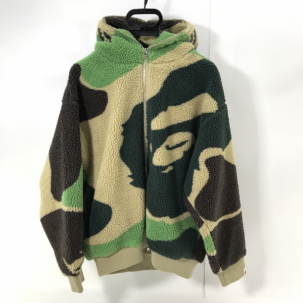 実際に弊社で買取させて頂いたA BATHING APE/アベイシングエイプ MEGA ABC CAMO SHARK BOA HOODIE JACKET/ボア フリース パーカー/M