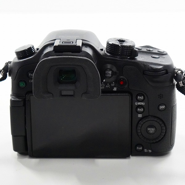 実際に弊社で買取させて頂いたPanasonic/パナソニック LUMIX DMC-GH4 デジタル ミラーレス一眼 カメラ ボディ 動作未確認の画像 4枚目