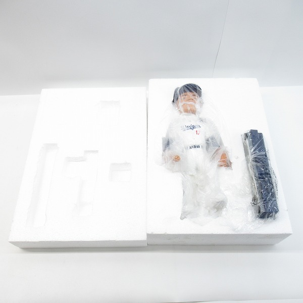 実際に弊社で買取させて頂いたFOCO PLAYER BOBBLE ボブルヘッド ロサンゼルス・ドジャース ＃17 大谷翔平 18インチ 首振り フィギュア 限定77個の画像 8枚目