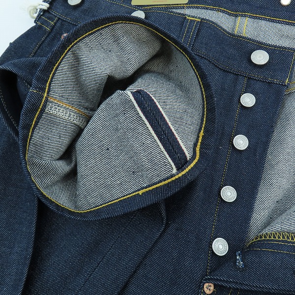 実際に弊社で買取させて頂いた【未使用】LEVIS/リーバイス LVC/VINTAGE CLOTHING 1933年モデル 501XX デニムパンツ 33501-0049/W33L34の画像 2枚目