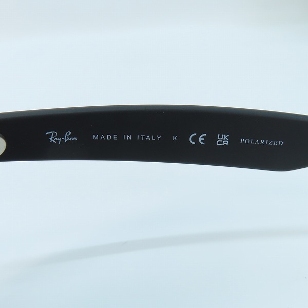 実際に弊社で買取させて頂いたRay-Ban/レイバン NEW WAYFARER/ニューウェイファーラー  偏光レンズ サングラス/アイウエア RB2132-F 601-Sの画像 6枚目