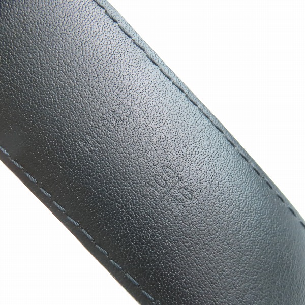実際に弊社で買取させて頂いたLOUIS VUITTON/ルイヴィトン サンチュール ヴォヤジャー ベルト モノグラム エクリプス レザーベルト M0043 100/40の画像 2枚目