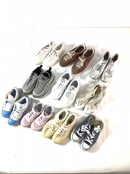 実際に弊社で買取させて頂いた【おまとめ】ニューバランス/コンバース/バンズ 他 スニーカー/ランニングシューズ 等 レディース/キッズ の画像 2枚目