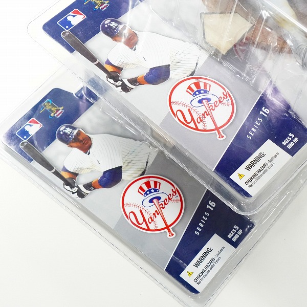 実際に弊社で買取させて頂いた【未開封】McFARLANE TOYS/マクファーレントイズ ニューヨーク・ヤンキース #11 GARY SHEFFIELD フィギュア 2点セットの画像 6枚目