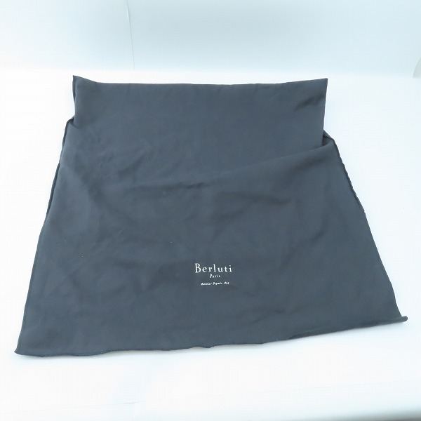 実際に弊社で買取させて頂いたBERLUTI/ベルルッティ カリグラフィ  ボディバッグ/ウエストポーチ ブラックの画像 7枚目
