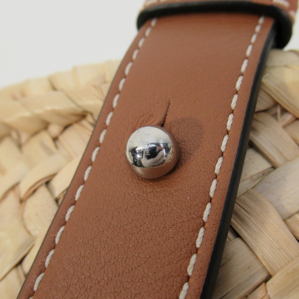 実際に弊社で買取させて頂いたLOEWE/ロエベ バスケットバッグ（ヤシの葉&カーフ）スモールの画像 5枚目