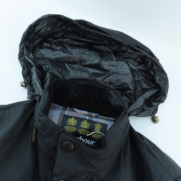 実際に弊社で買取させて頂いたBARBOUR/バブアー CORBRIDGE SL WAX コーブリッジ スリムフィット ワックス ジャケット 2102094/XLの画像 7枚目