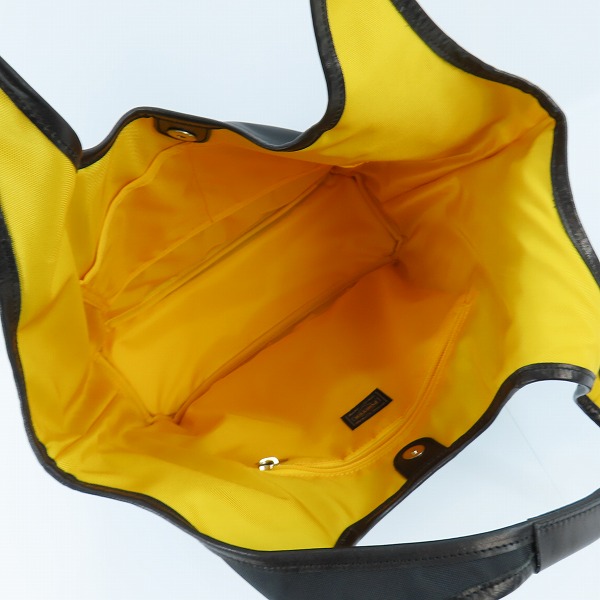 実際に弊社で買取させて頂いたPORTER/ポーター ナイロン レザー トートバッグ ブラック×イエローの画像 4枚目