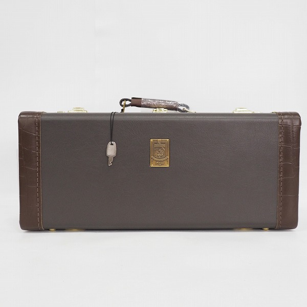 実際に弊社で買取させて頂いた【美品】Bach/バック トランペット用ダブル/2本収納可 ハードケース ストラップ付の画像 1枚目