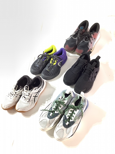 実際に弊社で買取させて頂いた【おまとめ】ナイキ/アディダス/コンバース 等 スニーカー/スリッポン/トレーニングシューズ 他の画像 3枚目