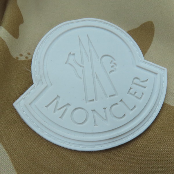 実際に弊社で買取させて頂いたMONCLER/モンクレール CHARDON GIUBBOTTO チャードン ナイロンジャケット G10911A74900 /5の画像 6枚目