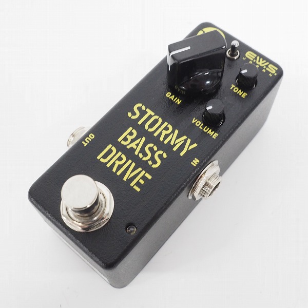 実際に弊社で買取させて頂いたE.W.S./エンジニアリング ワーク ストア Stormy Bass Drive ベース用オーバードライブ エフェクター【動作確認済】
