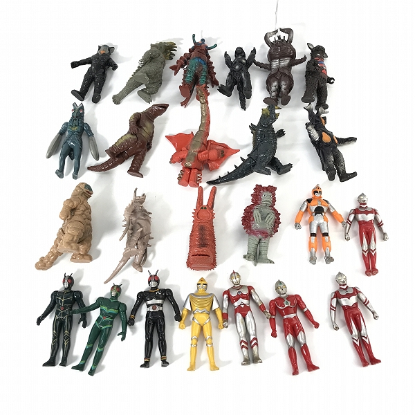 実際に弊社で買取させて頂いた【おまとめ】BANDAI/バンダイ ウルトラマン/仮面ライダー 他 メフィラス星人/バルタン星人/セットン 等 ソフビ/フィギュア 