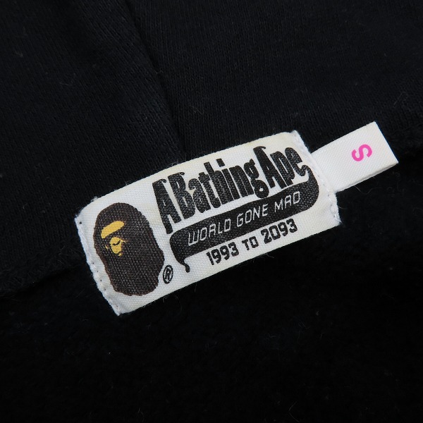 実際に弊社で買取させて頂いたA BATHING APE/アベイシングエイプ パンダ シャーク ジップアップ パーカー/001ZPE302003X/Sの画像 2枚目