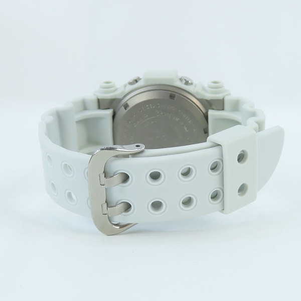 実際に弊社で買取させて頂いたG-SHOCK/Gショック FROGMAN/フロッグマン メンイン ホワイトグレー クォーツ 腕時計 DW-8200LG-8JRの画像 2枚目