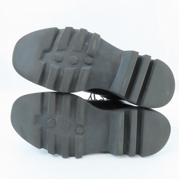 実際に弊社で買取させて頂いたGIVENCHY/ジバンシィ レザー レースアップコンバットブーツ SA0230/40の画像 2枚目