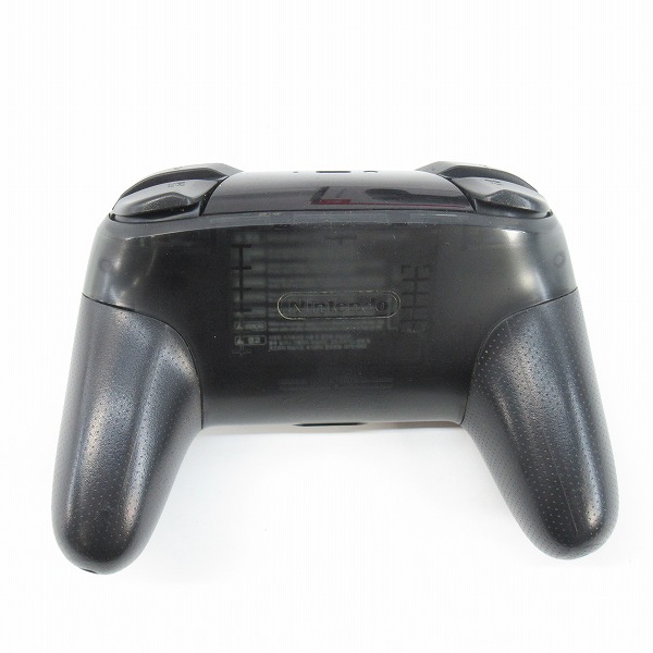 実際に弊社で買取させて頂いた任天堂 Nintendo Switch PRO コントローラー/ニンテンドースイッチ プロコン HAC-A-FSSKA【通電確認済み】の画像 2枚目