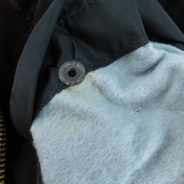 実際に弊社で買取させて頂いたALPHA INDUSTRIES/アルファインダストリーズ リバーシブル フライトジャケット MA-1 ブラック/オレンジ MIL-J-82790J/Lの画像 8枚目