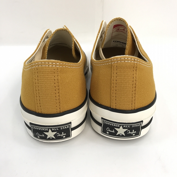 実際に弊社で買取させて頂いたCONVERSE ADDICT/コンバース アディクト CHUCK TAYLOR CANVAS OX/チャックテイラー ビブラムソール スニーカー 1AD249/28の画像 1枚目