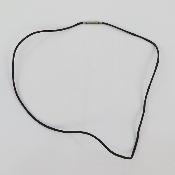 実際に弊社で買取させて頂いたGUCCI/グッチ ホロスコープペンダントトップ SCORPIO/さそり座 紐付きの画像 7枚目