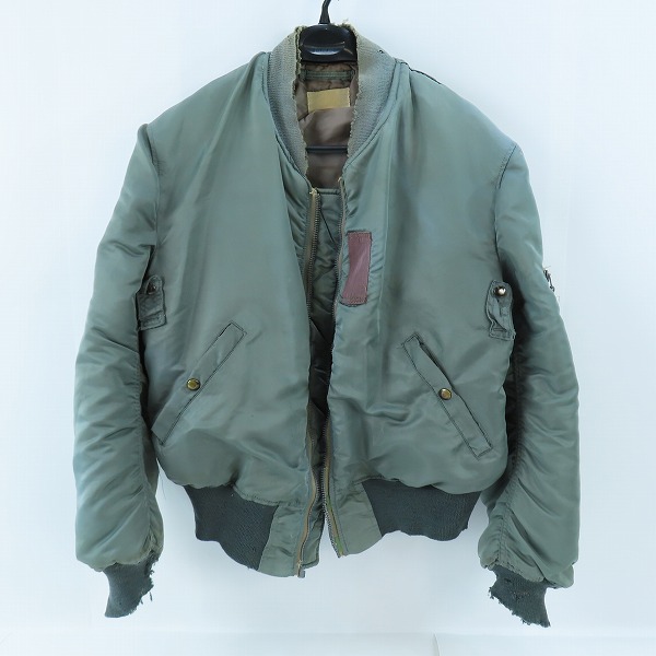 実際に弊社で買取させて頂いた【ジャンク/ノーブランド扱い】ヴィンテージ/ビンテージ/初期型2ndタイプCROWNジップ MA-1ジャケット 
