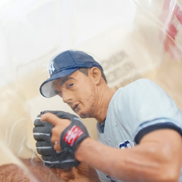 実際に弊社で買取させて頂いた【未開封】McFARLANE/マクファーレン ニューヨーク・ヤンキース #27 KEVIN BROWN ケビン・ブラウン フィギュアの画像 2枚目