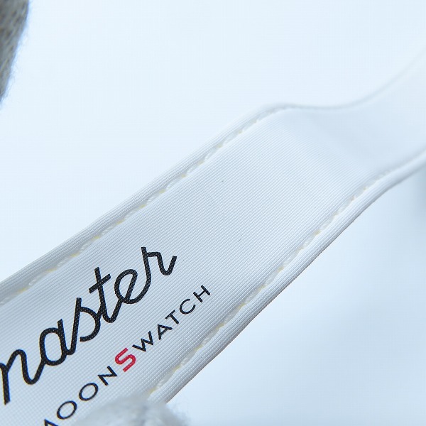 実際に弊社で買取させて頂いたOMEGA×SWATCH/オメガ×スウォッチ MISSION TO MARS スピードマスター ミッショントゥ マーズ 腕時計 SO33R100の画像 5枚目