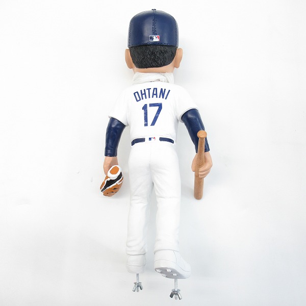 実際に弊社で買取させて頂いたFOCO PLAYER BOBBLE ボブルヘッド ロサンゼルス・ドジャース ＃17 大谷翔平 18インチ 首振り フィギュア 限定77個の画像 3枚目