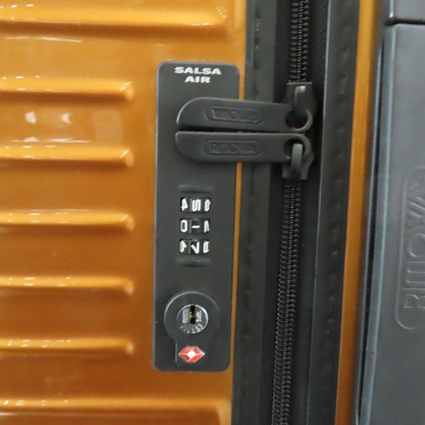 実際に弊社で買取させて頂いたRIMOWA/リモワ SALSA AIRサルサエアー 4輪 キャリーバッグ/スーツケース インカゴールド/84L/823.70の画像 5枚目