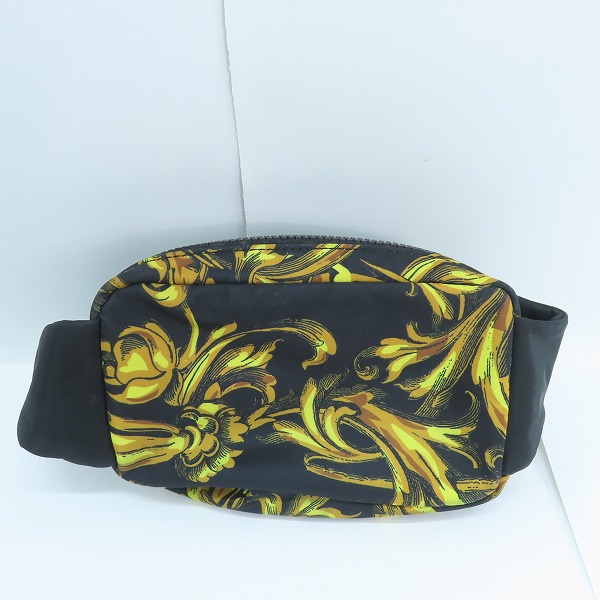 実際に弊社で買取させて頂いたVERSACE JEANS COUTURE/ヴェルサーチジーンズクチュール クロスボディバッグ 72YA4B9Oの画像 1枚目