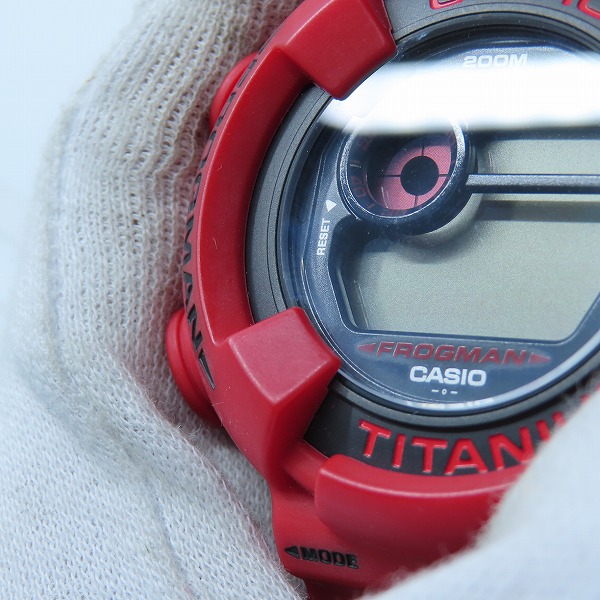実際に弊社で買取させて頂いたG-SHOCK/Gショック FROGMAN 2000年特別仕様モデル 赤蛙 DW-8200F-4JR【動作未確認】の画像 5枚目