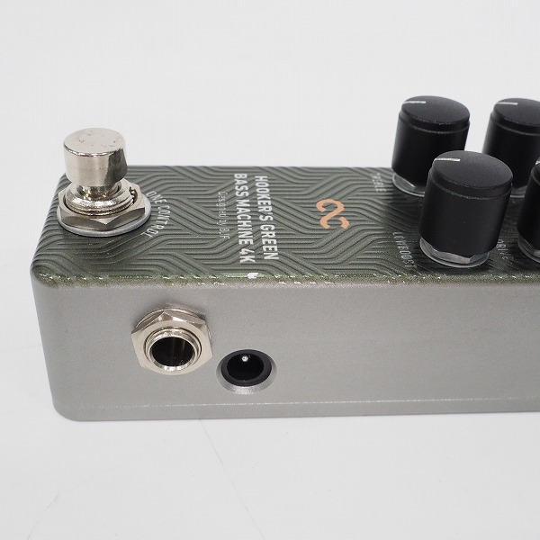 実際に弊社で買取させて頂いたONE CONTROL/ワンコントロール HOOKER'S GREEN BASS MACHINE 4K ベース用オーバードライブ エフェクター【動作確認済】の画像 3枚目