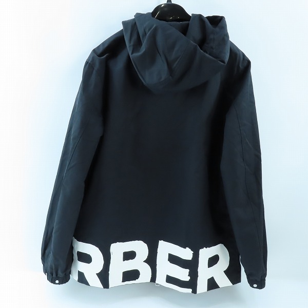 実際に弊社で買取させて頂いたBURBERRY/バーバリー ロゴ ナイロンパーカー/ジャケット 8037487/Mの画像 1枚目