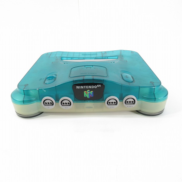 実際に弊社で買取させて頂いた任天堂 Nintendo64/ニンテンドー64 本体 NUS-001 クリアブルー【簡易動作確認済】 の画像 1枚目