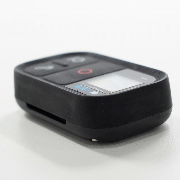実際に弊社で買取させて頂いたGoPro/ゴープロ ARMTE-002 RMMW2 Smart Remote スマートリモート 通電確認済みの画像 4枚目