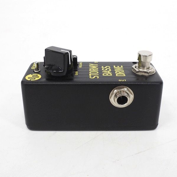 実際に弊社で買取させて頂いた【美品】EWS/エンジニアリング ワーク ストア Stormy Bass Drive ベース用オーバードライブ エフェクター/動作確認済の画像 4枚目